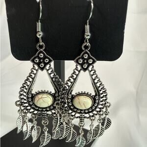 Paparazzi  Southwestern Boho Dangle Earrings Feathers & White Faux Gemstone NWT